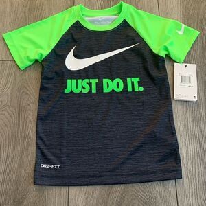 Nike boys graphic t shirt very lightweight and fresh for summer